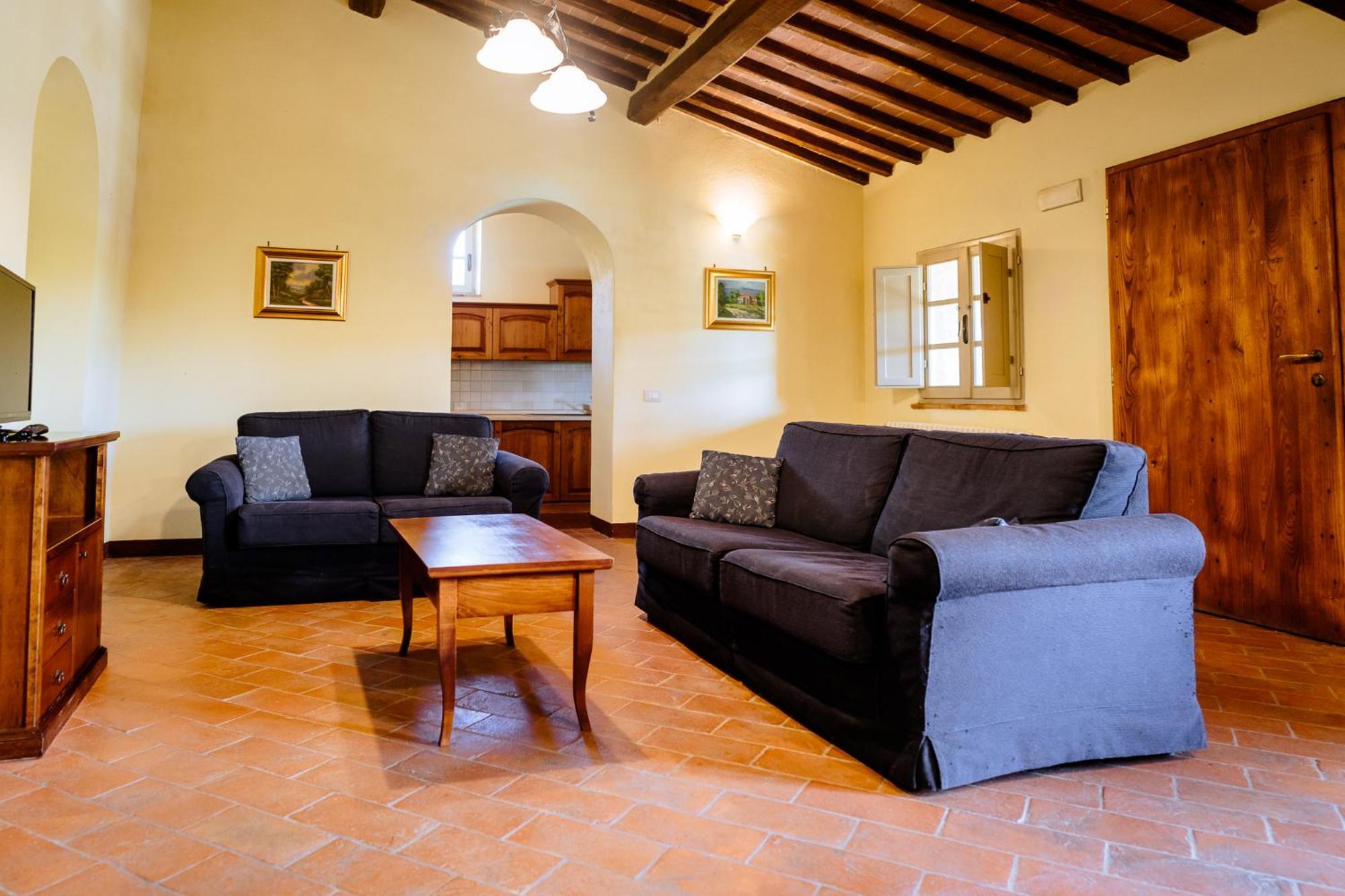 Villa Le Beringhe - Wine Pool & Relax Колле-ді-Валь-д'Ельса Екстер'єр фото