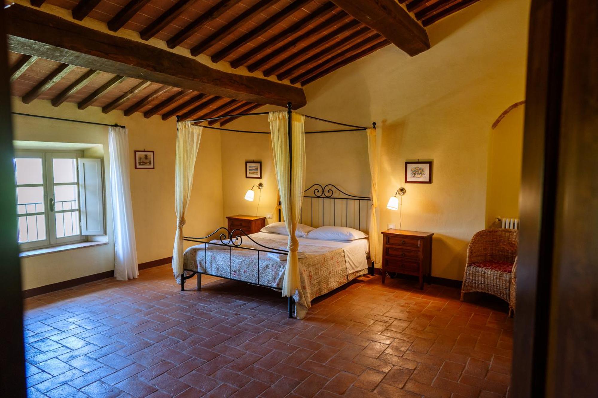 Villa Le Beringhe - Wine Pool & Relax Колле-ді-Валь-д'Ельса Екстер'єр фото