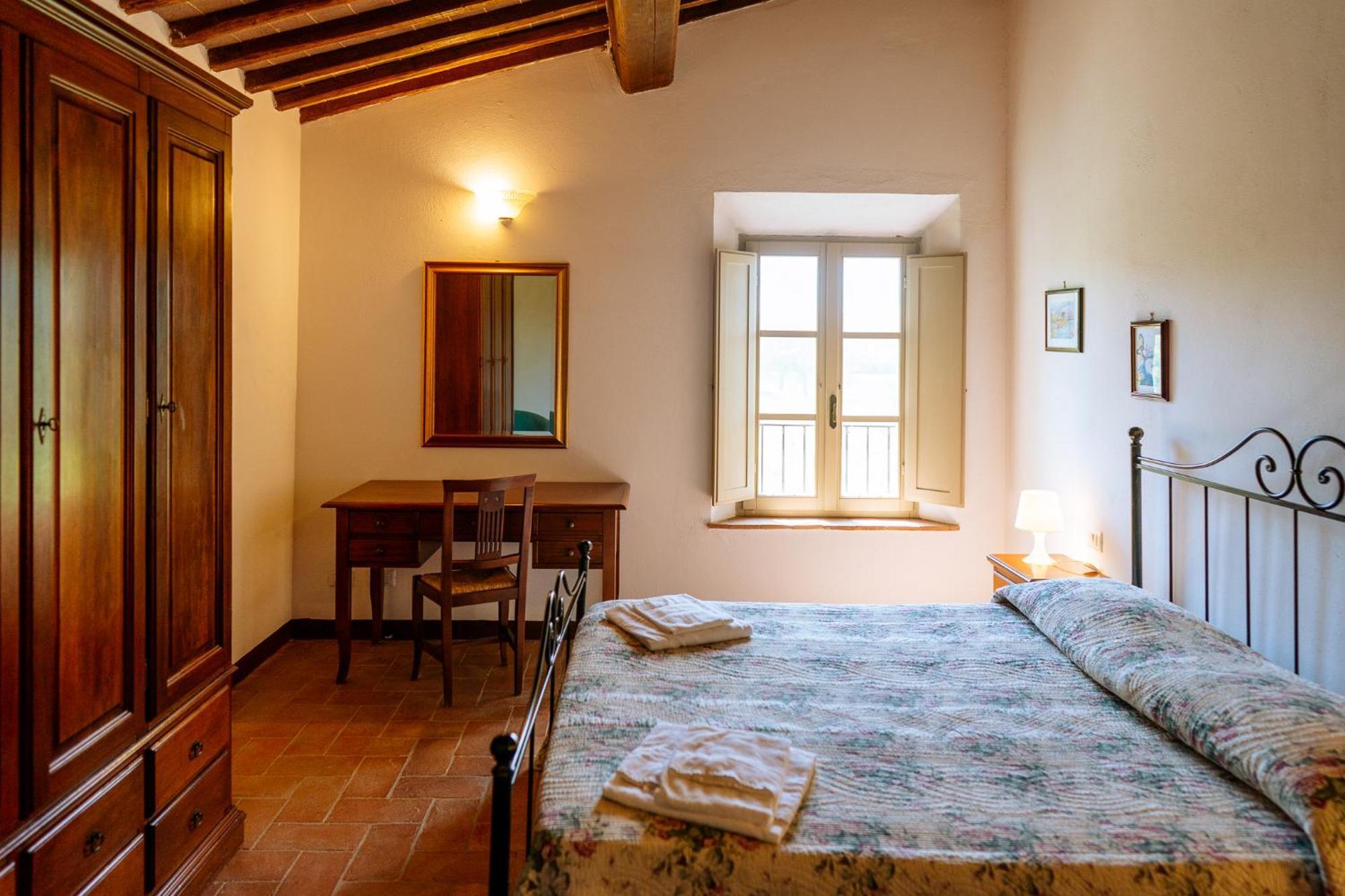 Villa Le Beringhe - Wine Pool & Relax Колле-ді-Валь-д'Ельса Екстер'єр фото
