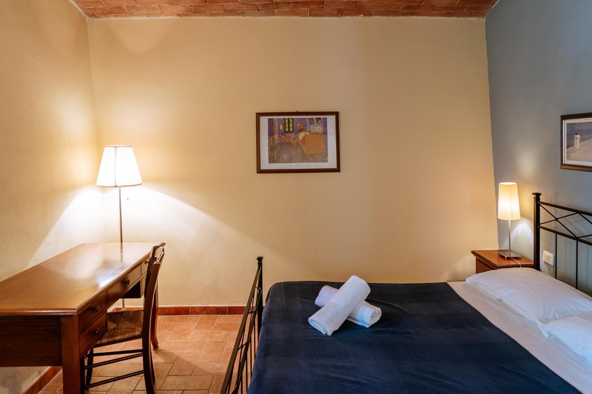 Villa Le Beringhe - Wine Pool & Relax Колле-ді-Валь-д'Ельса Екстер'єр фото