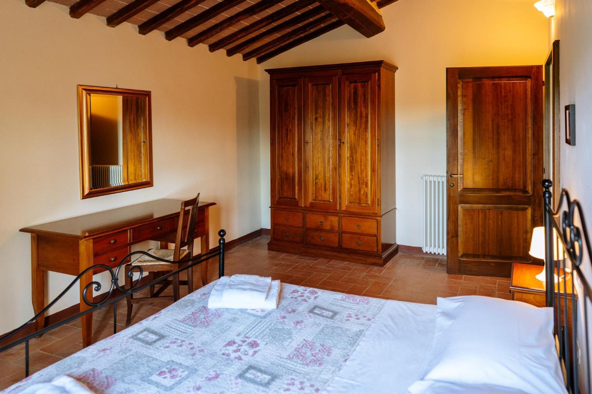 Villa Le Beringhe - Wine Pool & Relax Колле-ді-Валь-д'Ельса Екстер'єр фото